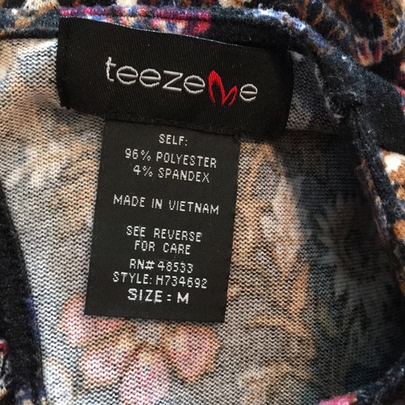 Dress floral. Juniors by TeezeMe. Medium - Picture 3 of 4